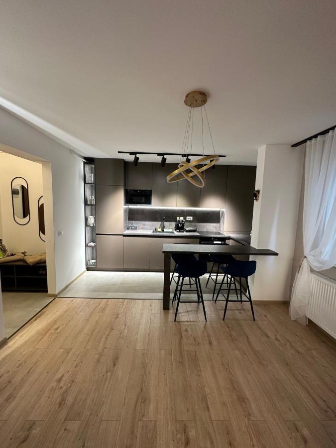 Coresi Luxury Apartments Braszów Zewnętrze zdjęcie